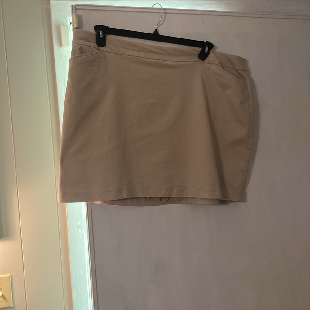 Croft & Barrow, skort
